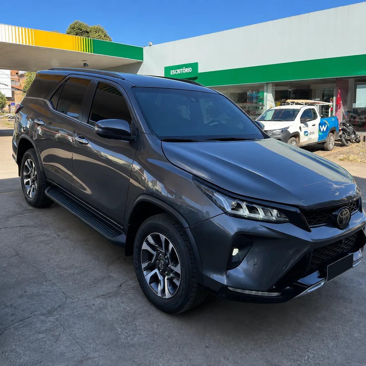 Toyota SW4 Dimond